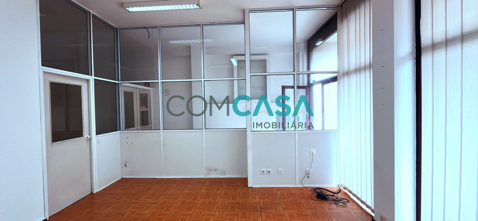 Loja para Arrendamento em Matosinhos e Leça da Palmeira Foto 3