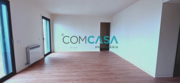 Apartamento T1 para Venda em Campanhã