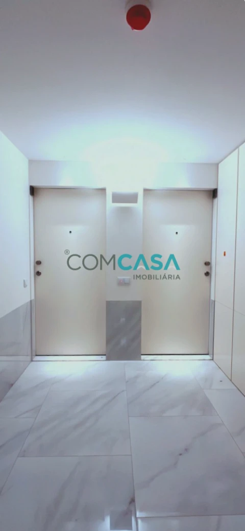 Apartamento T1 para Venda em Campanhã