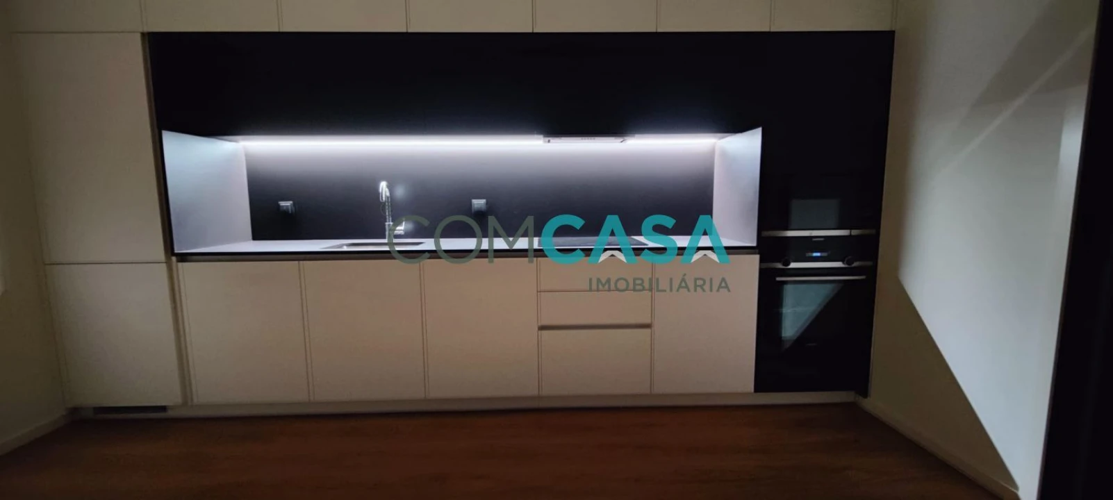 Apartamento T1 para Venda em Campanhã Foto 6