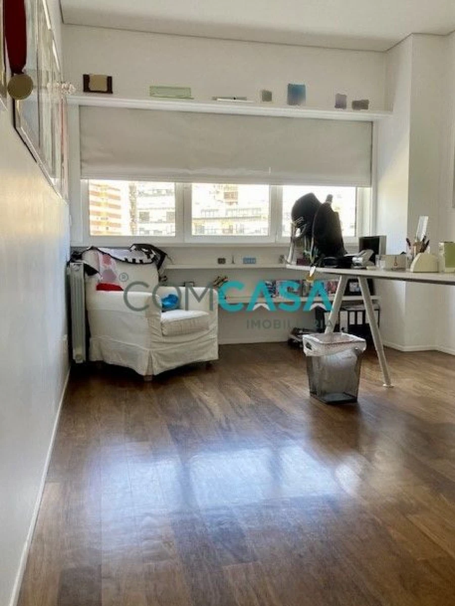Apartamento T5 para Venda em Matosinhos e Leça da Palmeira Foto 30