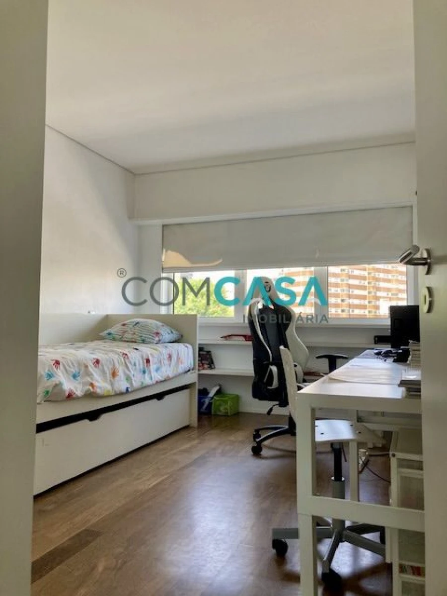 Apartamento T5 para Venda em Matosinhos e Leça da Palmeira Foto 35