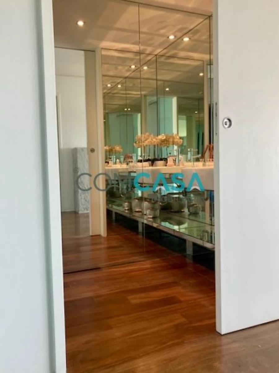 Apartamento T5 para Venda em Matosinhos e Leça da Palmeira Foto 23
