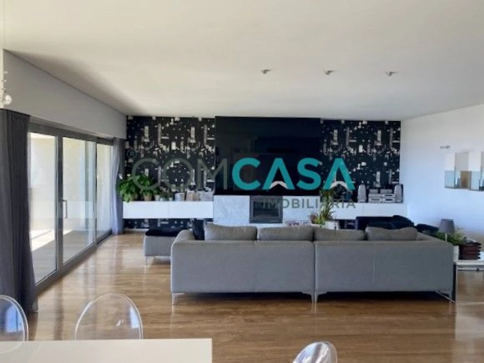 Apartamento T5 para Venda em Matosinhos e Leça da Palmeira Foto 11