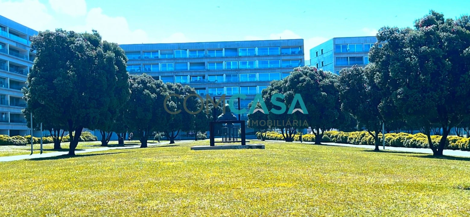Apartamento T5 para Venda em Matosinhos e Leça da Palmeira Foto 2
