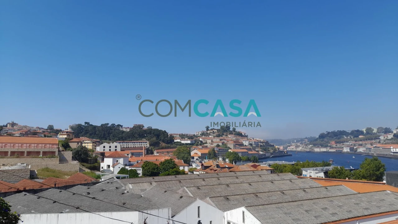 Terreno para Venda em Santa Marinha e São Pedro da Afurada Foto 3