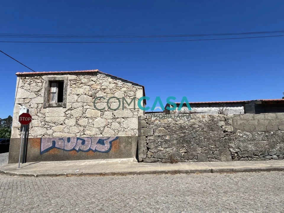 Moradia T3 para Venda em Vilar e Mosteiró Foto 6