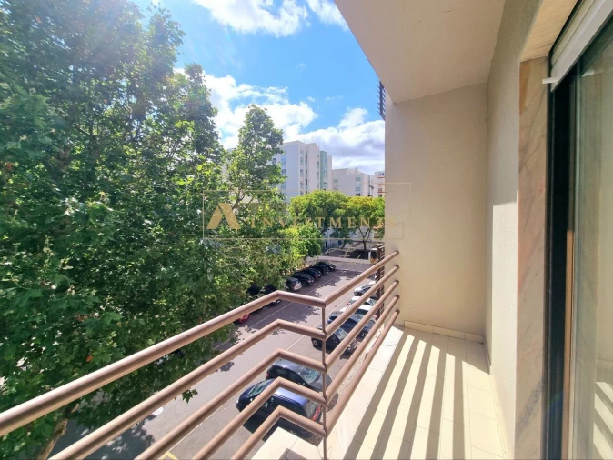 Apartamento T3 para Venda em União das Freguesias de Setúbal Foto 2