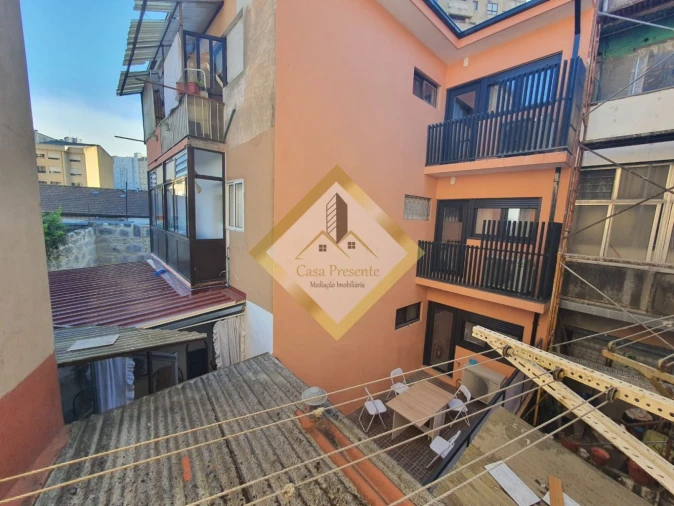 Apartamento T1 para Venda em Mafamude e Vilar do Paraíso Foto 17