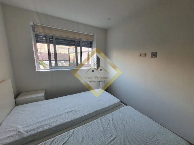 Apartamento T1 para Venda em Mafamude e Vilar do Paraíso Foto 12