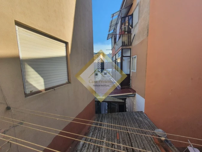 Apartamento T1 para Venda em Mafamude e Vilar do Paraíso Foto 18