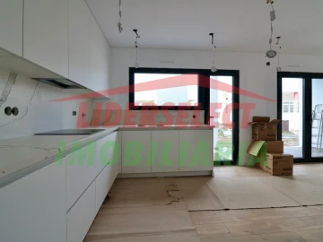 Moradia T3 para Venda em Silveira