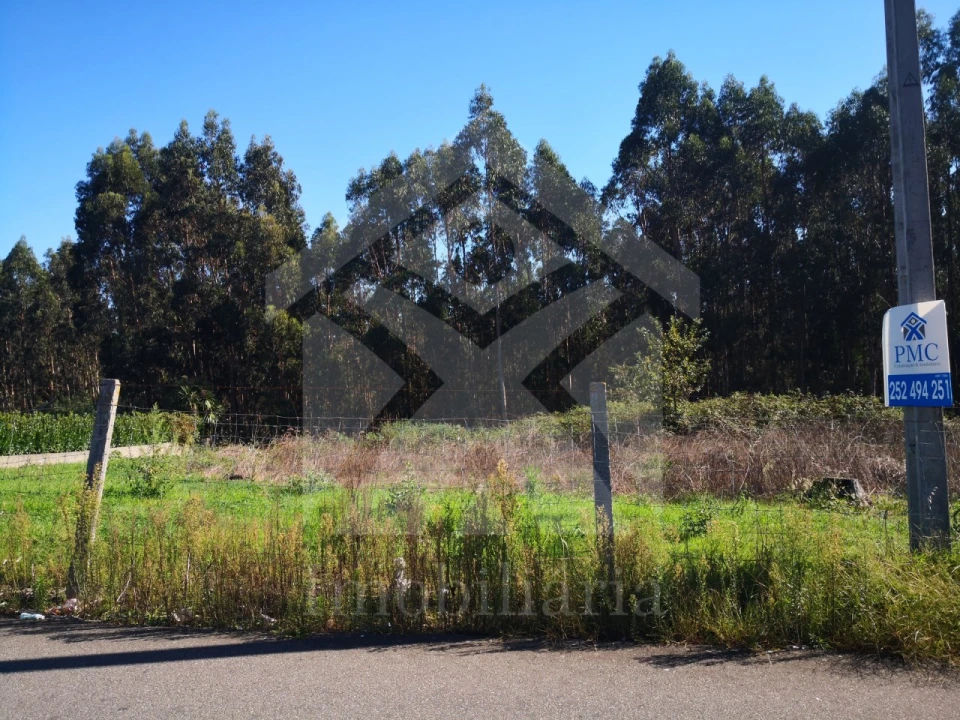 Terreno para Venda em Fradelos Foto 4