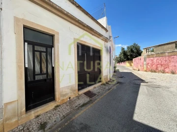 Moradia T2 para Venda em Conceição e Estoi