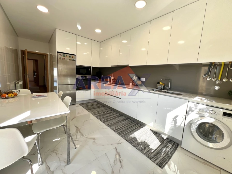 Apartamento T3 para Venda em Aradas Foto 7