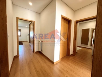 Apartamento T3 para Venda em Aradas