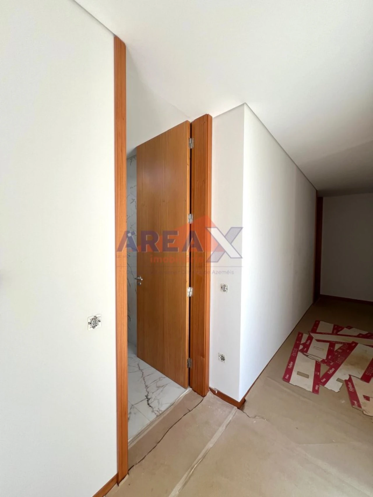 Moradia T3 para Venda em O. Azeméis, Riba-Ul, Ul, Macinhata Seixa, Madail Foto 10