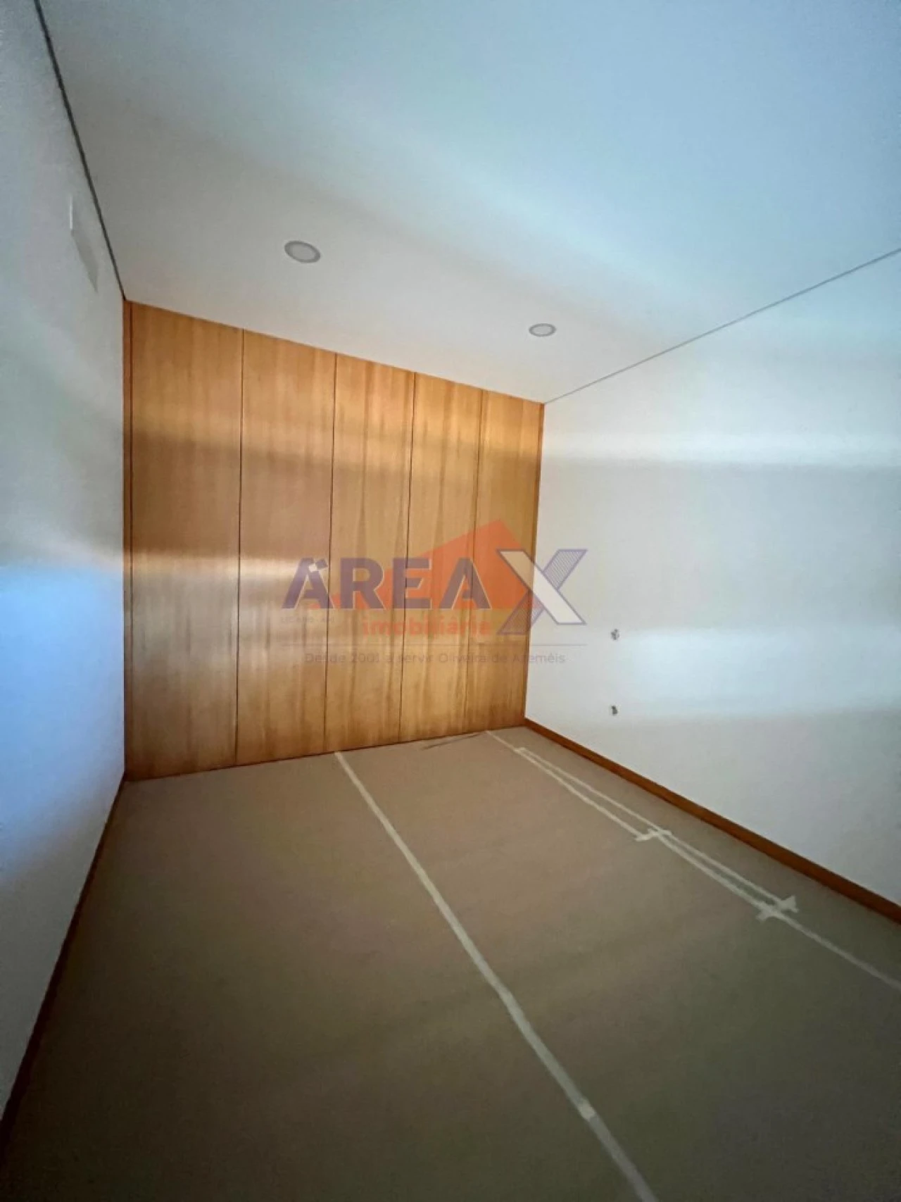 Moradia T3 para Venda em O. Azeméis, Riba-Ul, Ul, Macinhata Seixa, Madail Foto 16