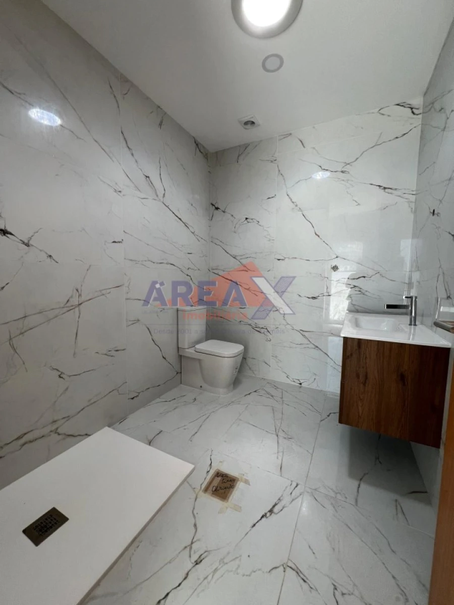 Moradia T3 para Venda em O. Azeméis, Riba-Ul, Ul, Macinhata Seixa, Madail Foto 12