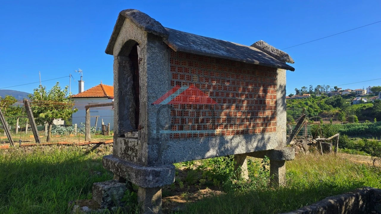 Moradia T2 para Venda em Vila e Roussas Foto 15