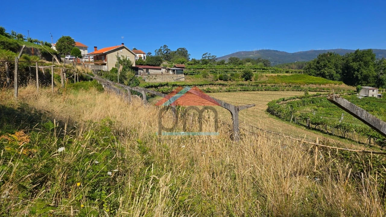 Moradia T2 para Venda em Vila e Roussas Foto 31