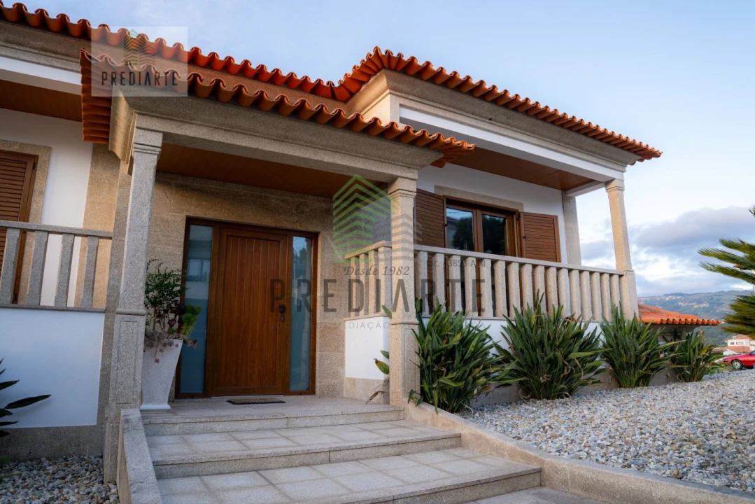 Moradia T3 para Venda em Marco Foto 5