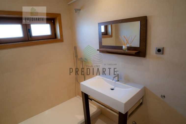 Moradia T3 para Venda em Marco Foto 64