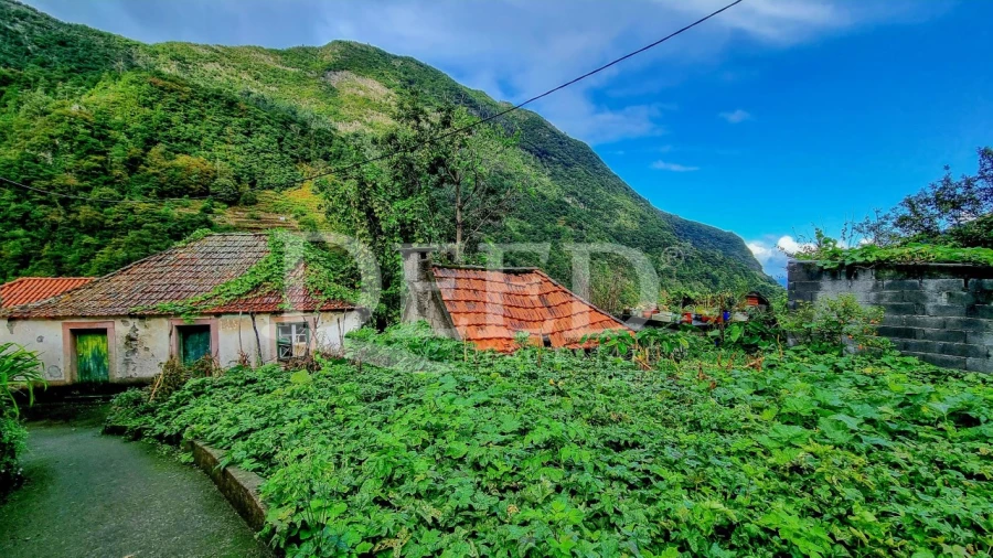 Moradia T6 para Venda em Boa Ventura Foto 1