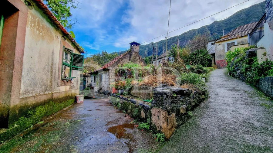 Moradia T6 para Venda em Boa Ventura Foto 4