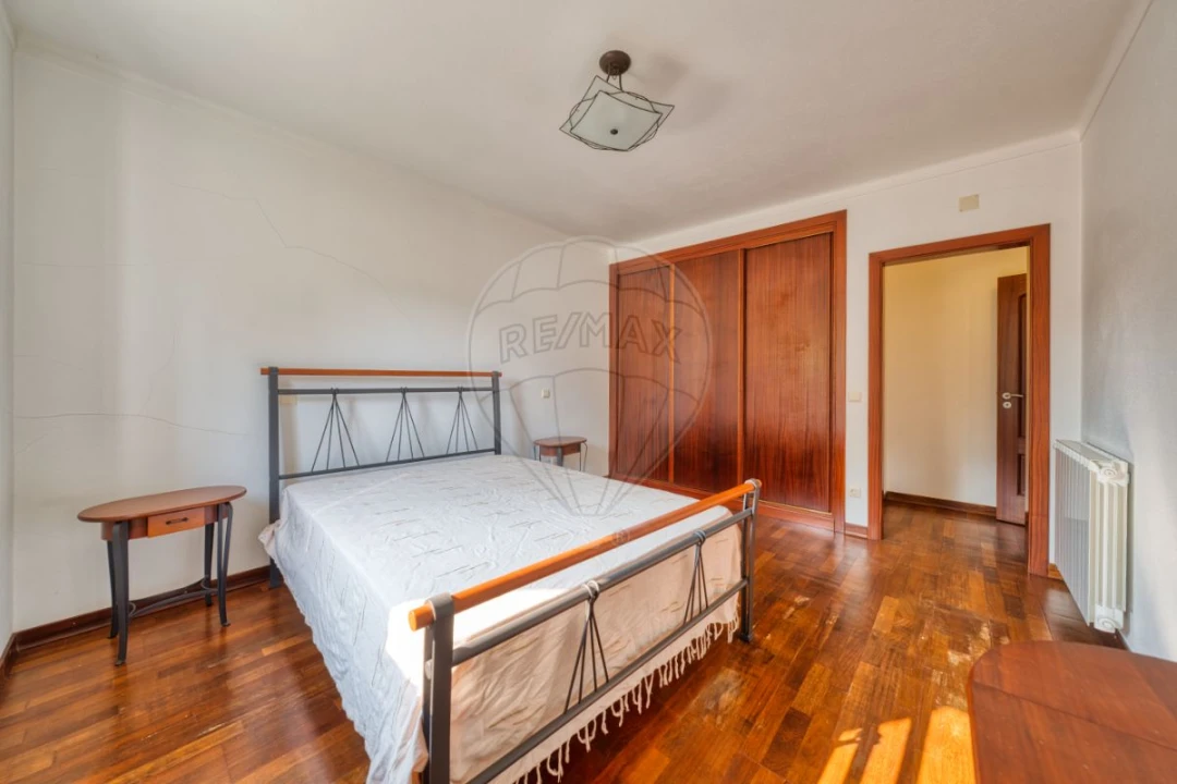 Quinta T4 para Venda em Almoster Foto 36