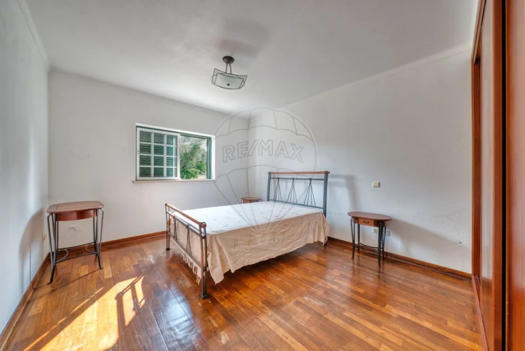 Quinta T4 para Venda em Almoster Foto 35