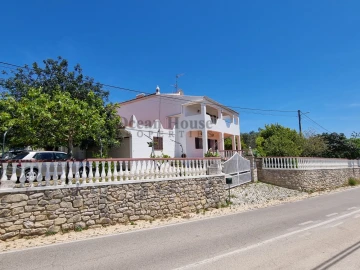 Moradia T4 para Venda em Loule (São Sebastião)