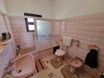 Moradia T4 para Venda em Loule (São Sebastião)
