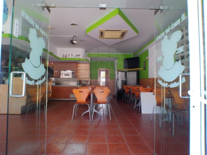 Negócio para Venda em Sebolido Foto 20