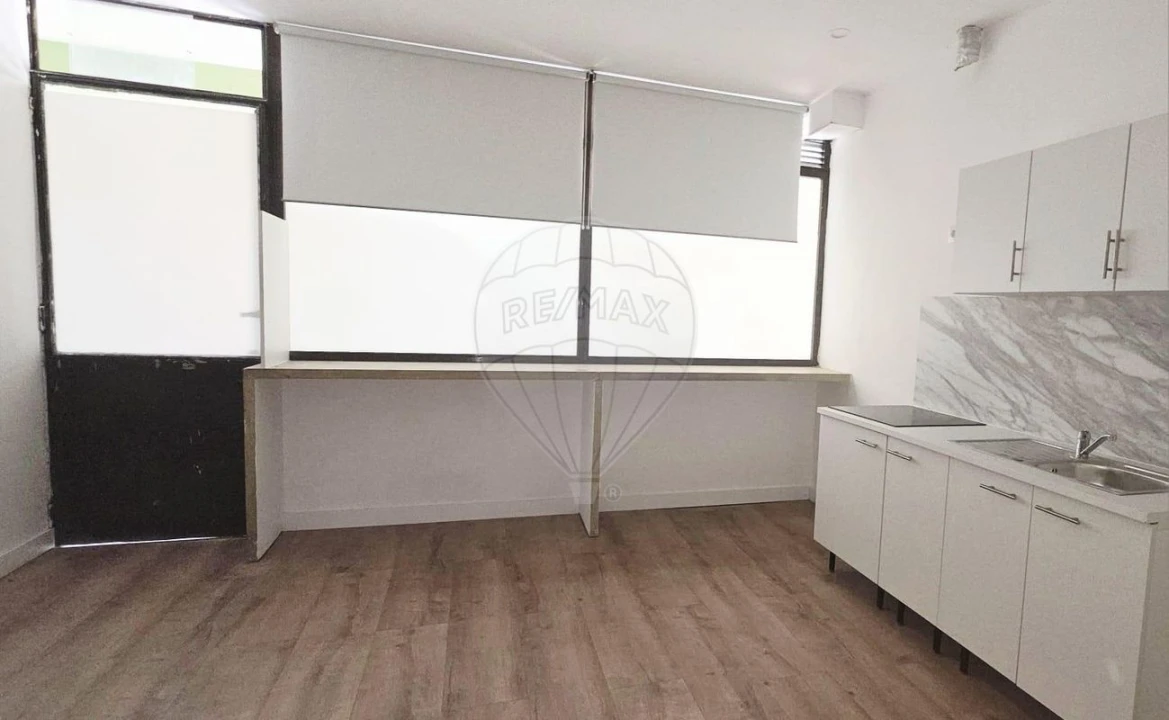 Loja para Venda em Queluz e Belas Foto 7