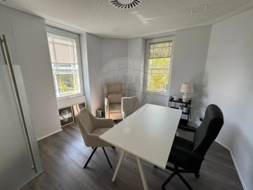 Escritório para Arrendamento em Aldoar, Foz do Douro e Nevogilde