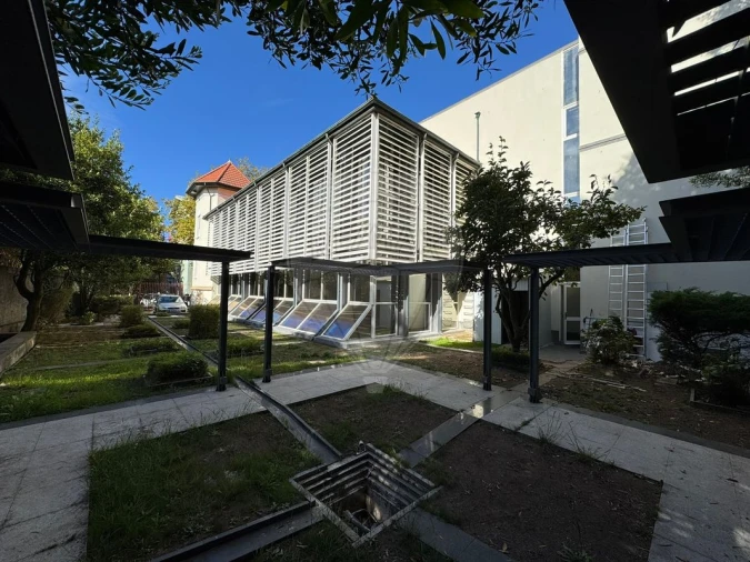 Escritório para Arrendamento em Aldoar, Foz do Douro e Nevogilde Foto 3