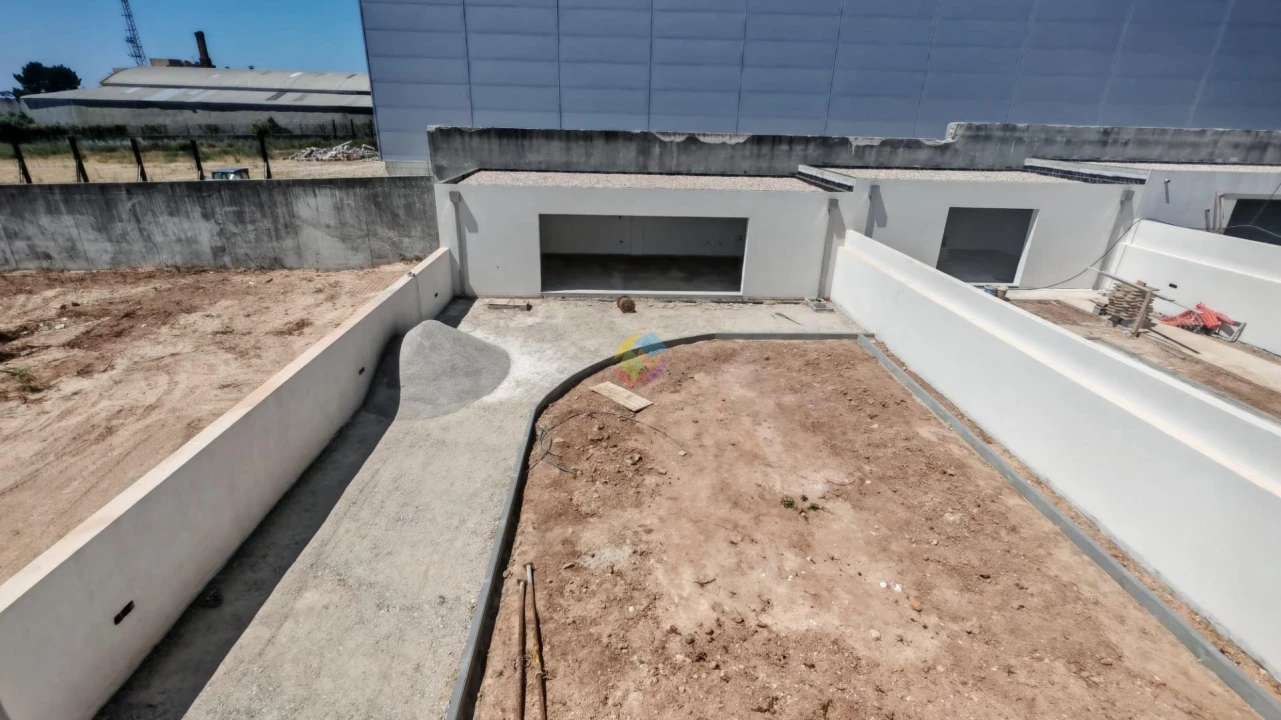 Moradia T3 para Venda em Santa Maria de Lamas Foto 16