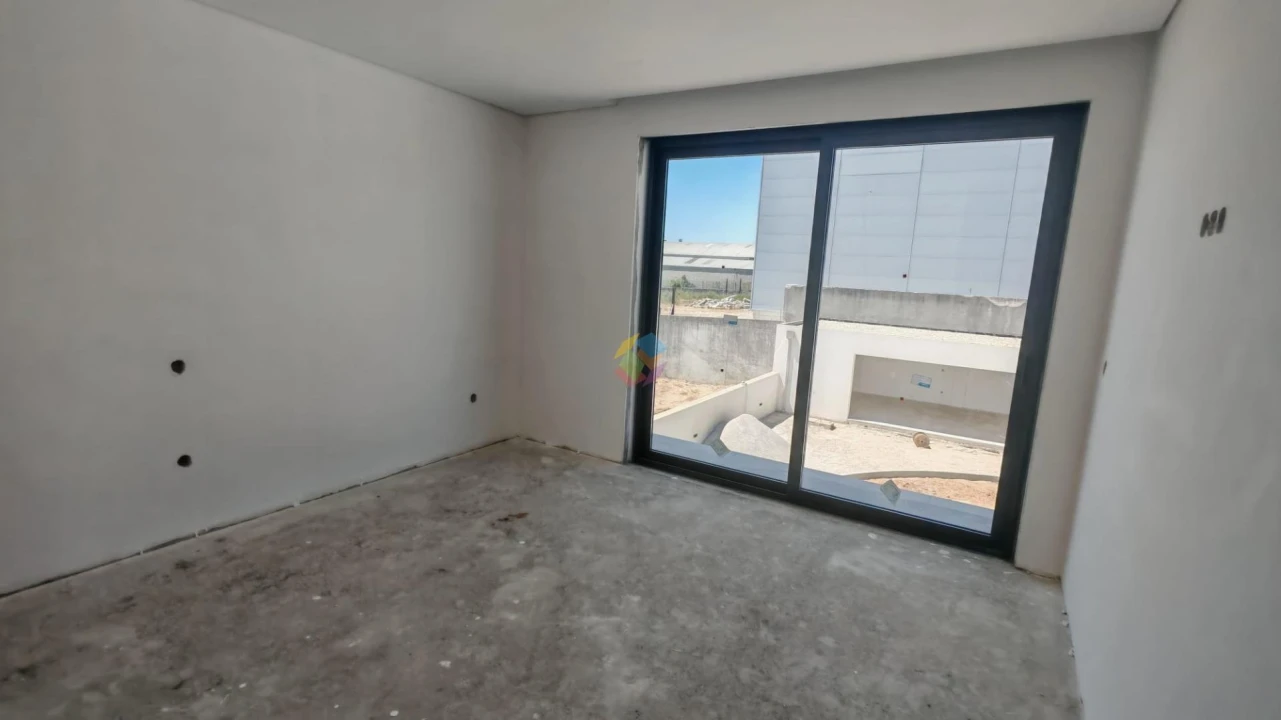 Moradia T3 para Venda em Santa Maria de Lamas Foto 18