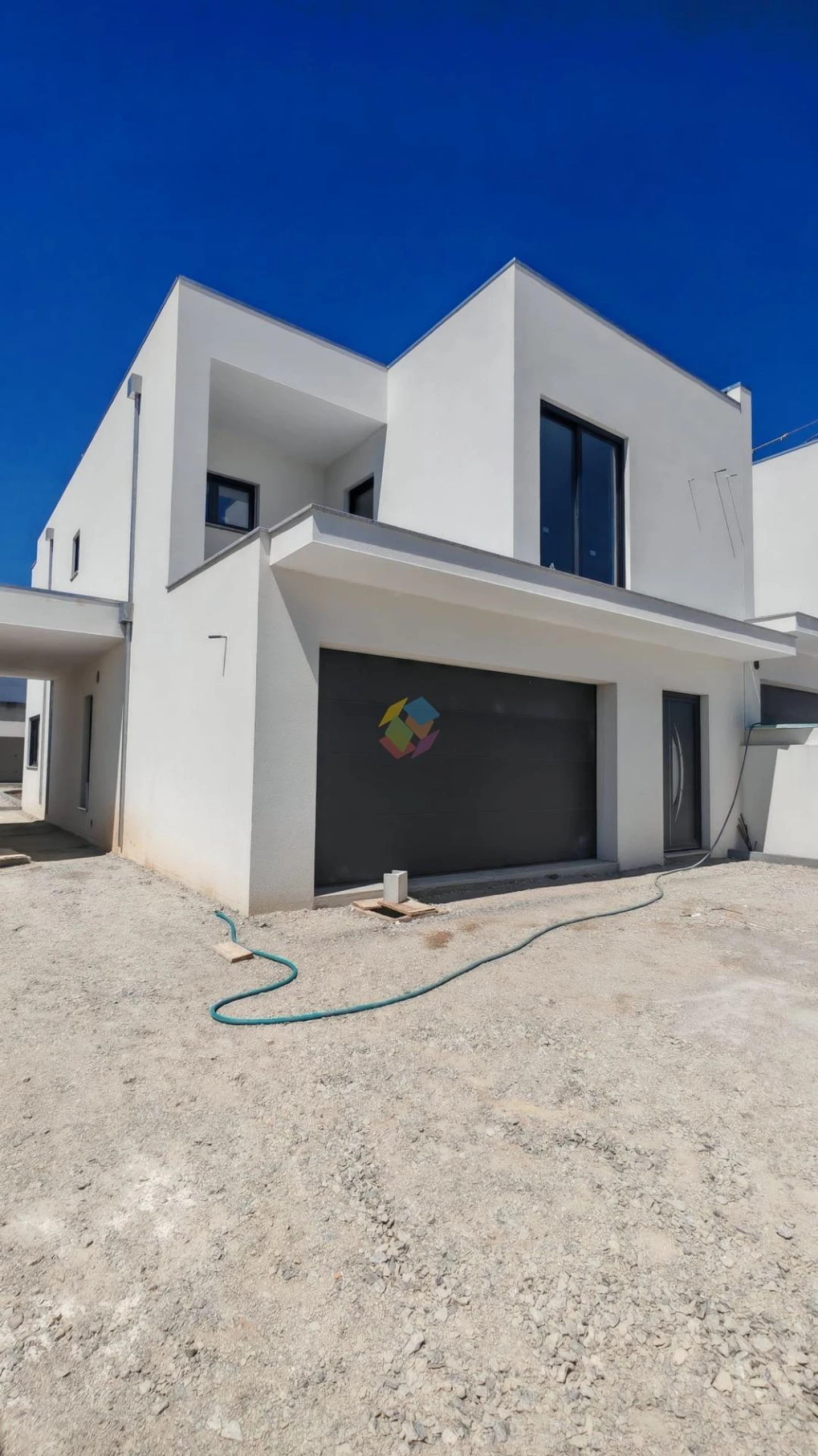 Moradia T3 para Venda em Santa Maria de Lamas Foto 4