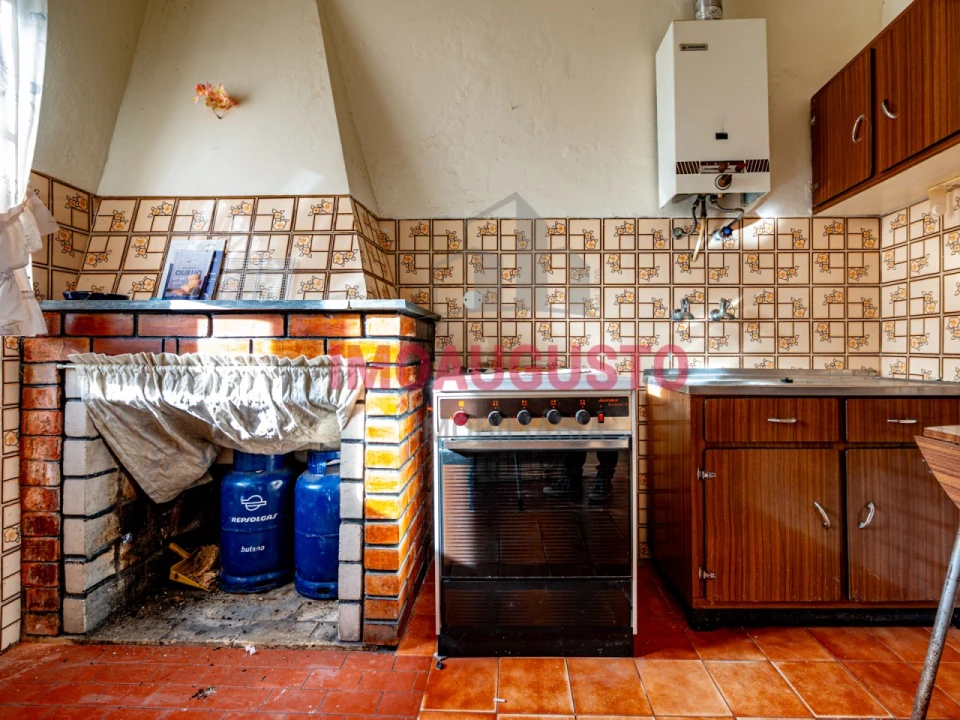 Moradia T3 para Venda em Figueiró da Serra e Freixo da Serra Foto 6