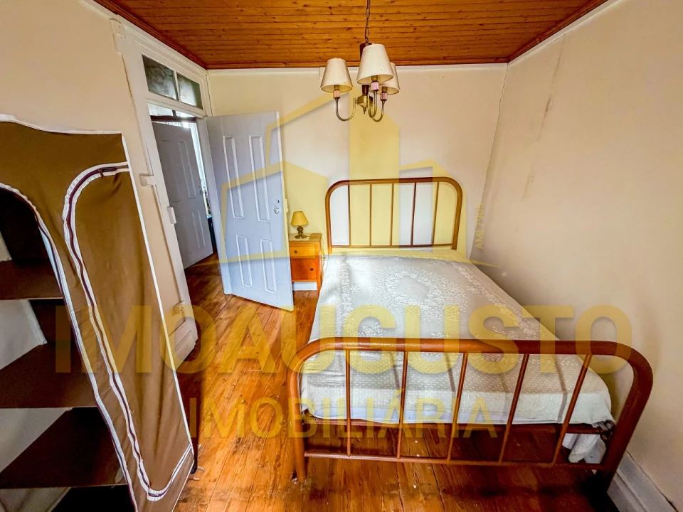 Moradia T3 para Venda em Figueiró da Serra e Freixo da Serra Foto 8