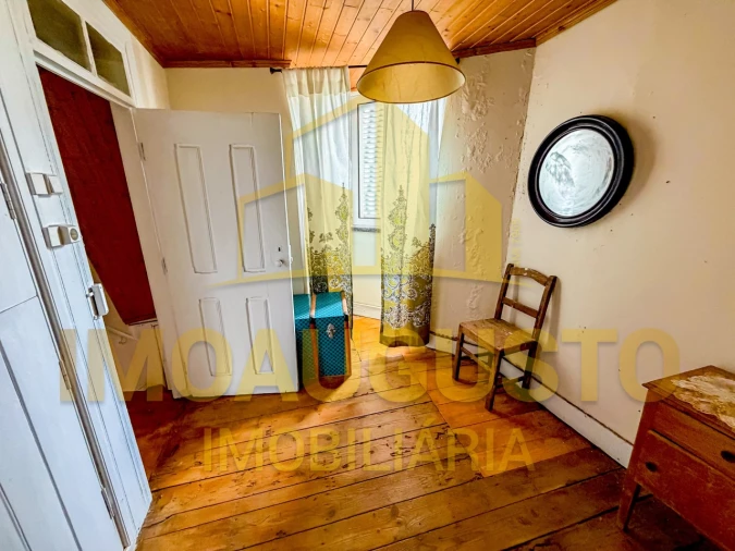 Moradia T3 para Venda em Figueiró da Serra e Freixo da Serra Foto 10