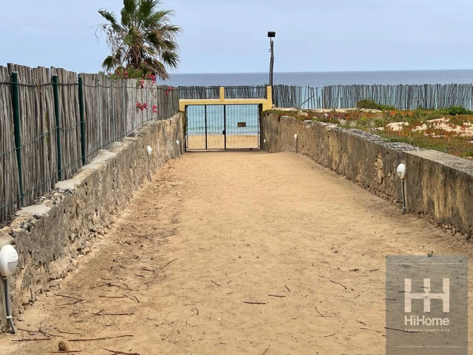 Moradia T2 para Venda em Porto Santo Foto 31