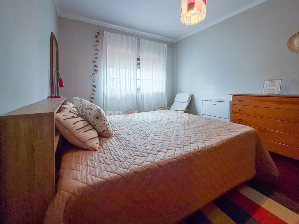 Moradia T3 para Venda em Vila Nova da Barquinha Foto 17