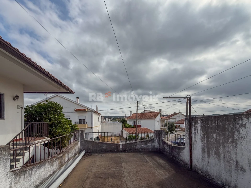Moradia T3 para Venda em Vila Nova da Barquinha Foto 29