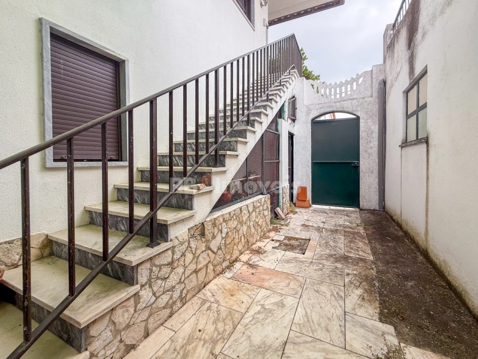 Moradia T3 para Venda em Vila Nova da Barquinha Foto 31