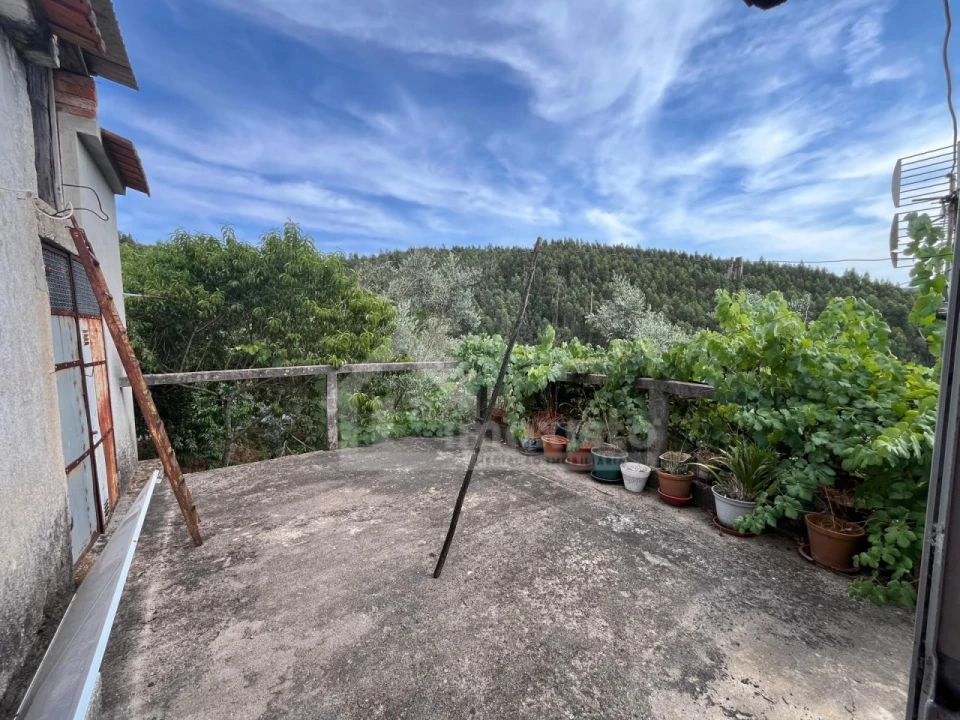 Moradia T3 para Venda em Aguda Foto 16