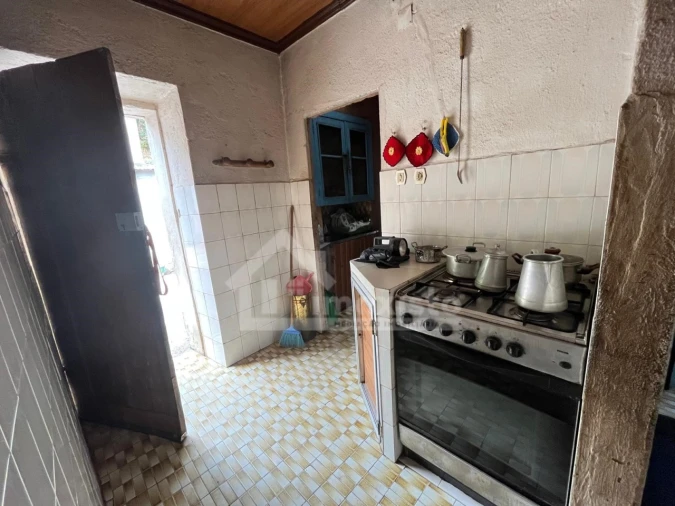 Moradia T3 para Venda em Aguda Foto 12