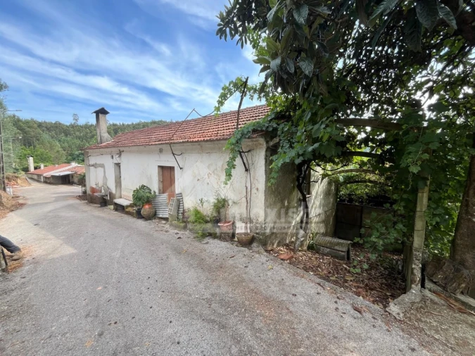 Moradia T3 para Venda em Aguda Foto 19